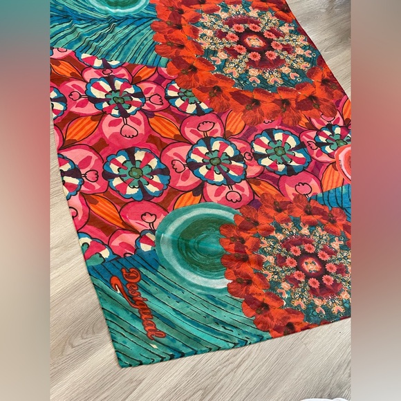 NWT - DESIGUAL Large Colorful Mandala Print Designer Scarf Wrap. - Picture 6 of 12